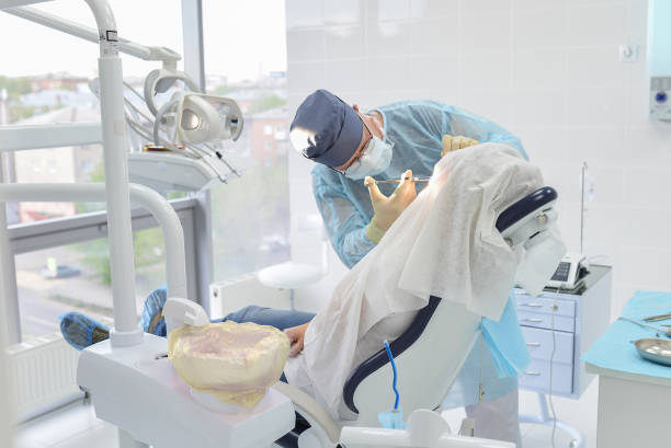Best Emergency Tooth Extraction in Akron, IA